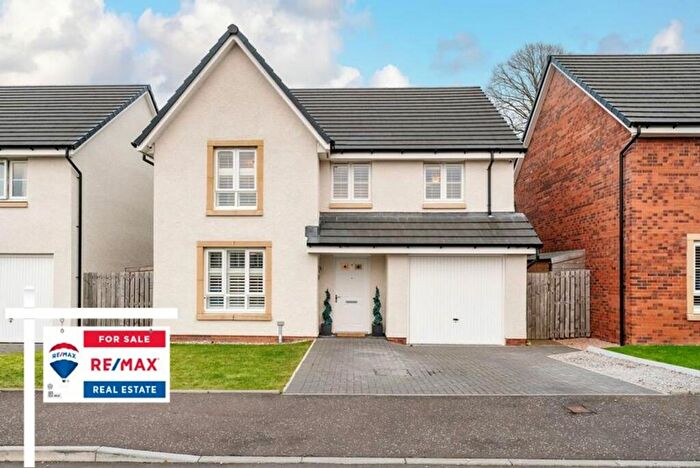 4 Bedroom Detached House For Sale In Old School Avenue, Polbeth, EH55