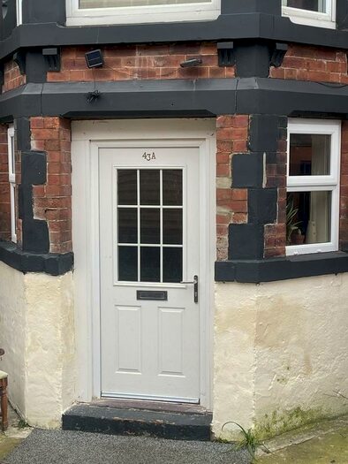 2 Bedroom Property To Rent In Regent Park Terrace, Hyde Park, Leeds, LS6