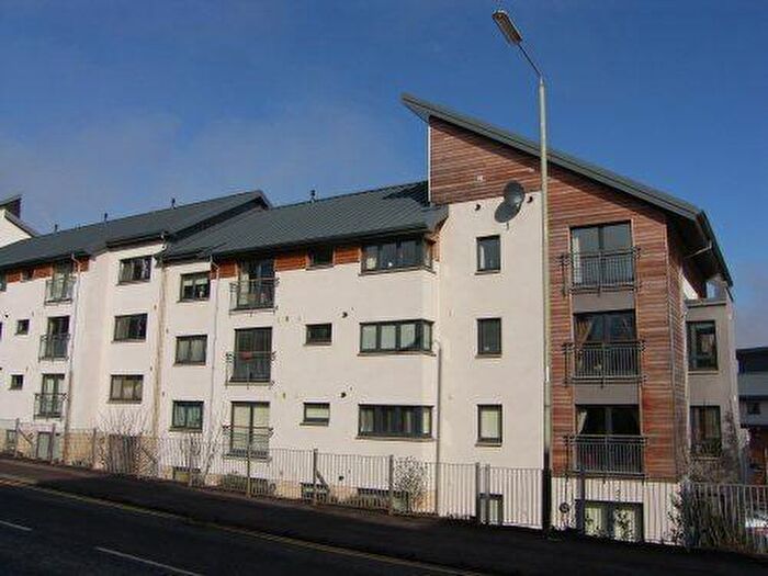 2 Bedroom Flat To Rent In Morris Court Perth, PH1