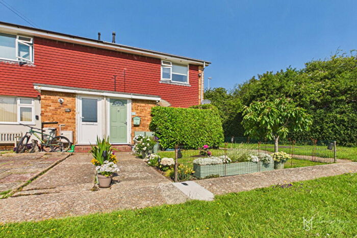 1 Bedroom Maisonette For Sale In Aberdale Road, Polegate, East Sussex, BN26