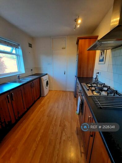 3 Bedroom Flat To Rent In Russet Grove, Norwich, NR4