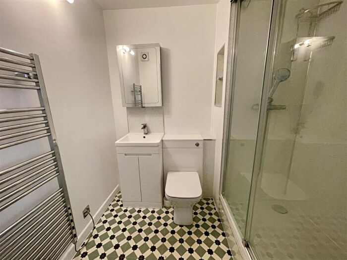 1 Bedroom Retirement Property To Rent In Homespire House, Knotts Lane, Canterbury, Kent, CT1