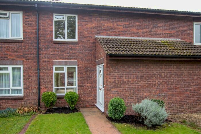 2 Bedroom Terraced House To Rent In Stonebridge Drive, Frome, BA11