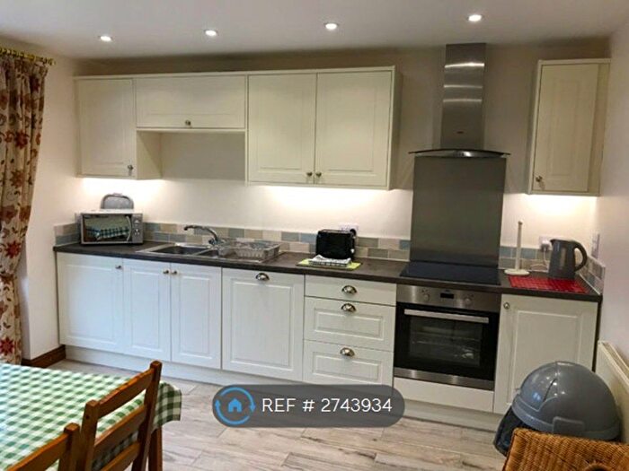 2 Bedroom Bungalow To Rent In Cadeby Lane, Cadeby, Nuneaton, CV13