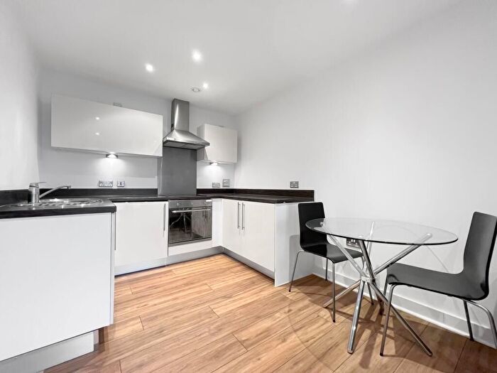 3 Bedroom Terraced House To Rent In Kemerton Road, Addiscombe, Croydon, CR0