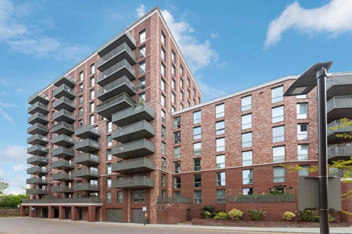 3 Bedroom Flat To Rent In Gayton Road, Harrow, HA1