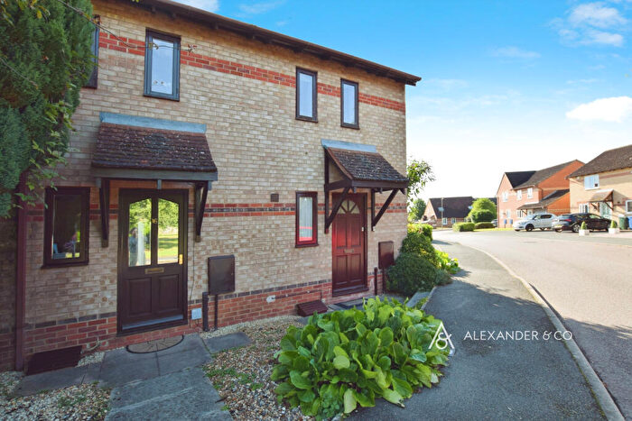 1 Bedroom End Of Terrace House To Rent In Mulberry Drive, Southwold, Bicester, OX26