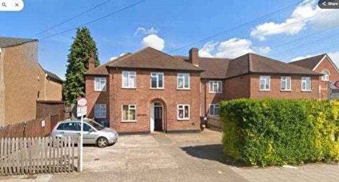 2 Bedroom Terraced House To Rent In Kenton Lane, Harrow, Middlesex, HA3