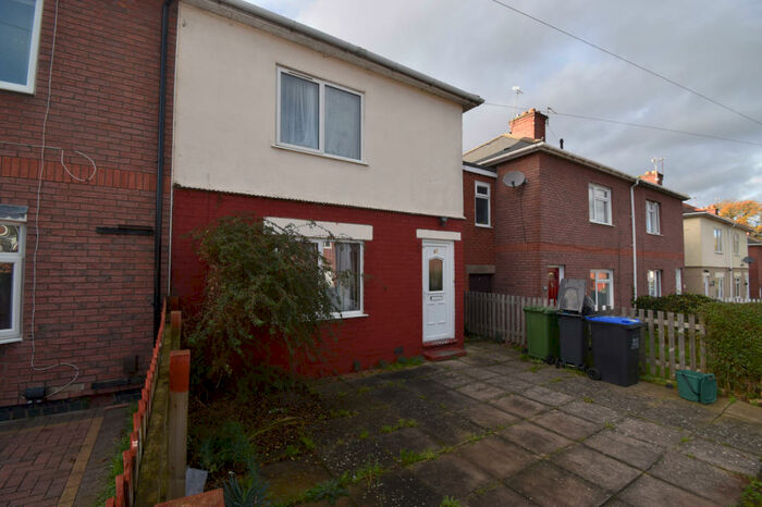 4 Bedroom Terraced House To Rent In Kennan Avenue, Leamington Spa, Warwickshire, CV31