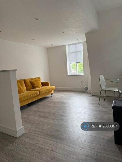 1 Bedroom Flat To Rent In Castle Street, Reading, RG1