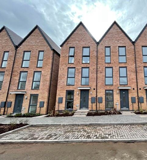 5 Bedroom House To Rent In Stratford House Road, Birmingham, B5