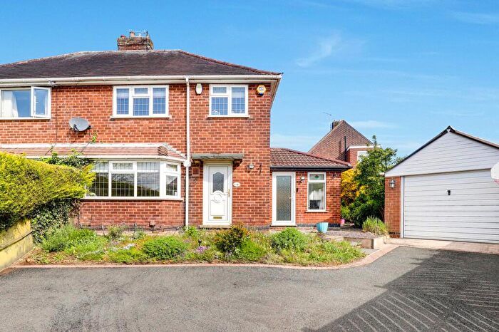 3 Bedroom Semi-Detached House For Sale In Sedley Avenue, Nuthall, NG16