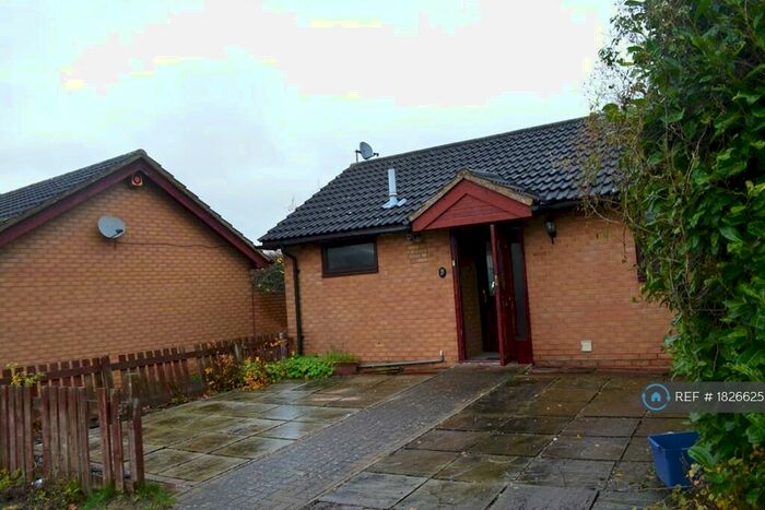 2 Bedroom Bungalow To Rent In Trueman Place, Oldbrook, Milton Keynes, MK6