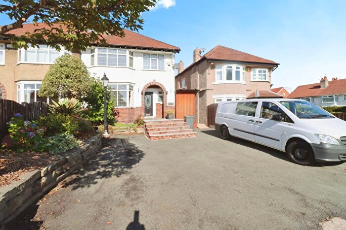 3 Bedroom Semi-Detached House To Rent In Wellington Road, Bebington, CH63