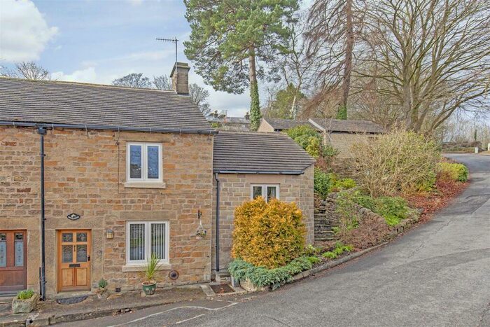 2 Bedroom Semi-Detached House For Sale In Sir William Hill Road, Grindleford, Hope Valley, S32