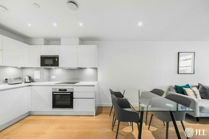 2 Bedroom Apartment To Rent In City North East Tower, N4