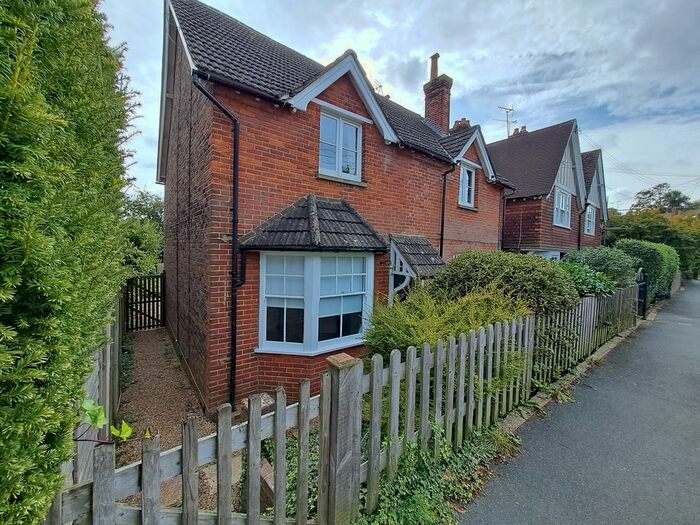 2 Bedroom Semi-Detached House To Rent In Madan Road, Westerham, TN16