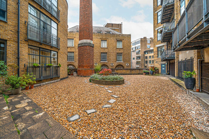 1 Bedroom Flat To Rent In Commercial Street, London, E1