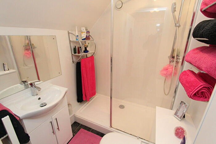 3 Bedroom Terraced House For Sale In Mayles Corner, Knowle, PO17