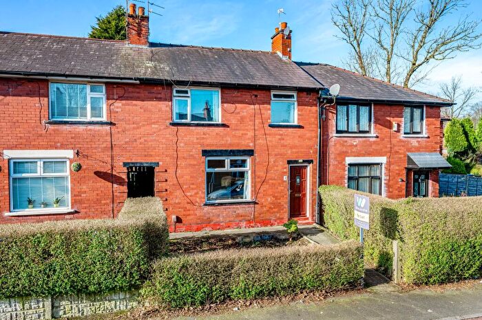 3 Bedroom Terraced House To Rent In Stirling Grove, Whitefield, M45