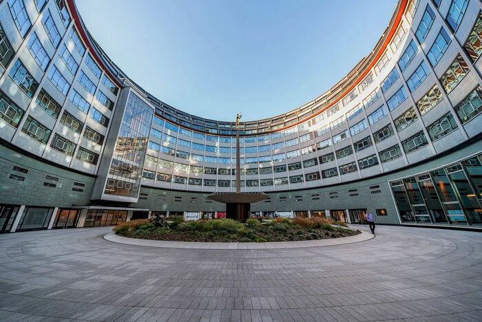 1 Bedroom Flat To Rent In Wood Crescent, White City, London, W12