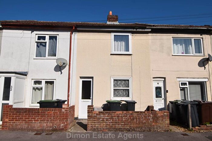 2 Bedroom Terraced House For Sale In Leesland Road, Gosport, PO12