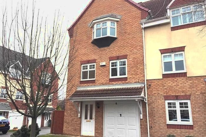 3 Bedroom Semi-Detached House To Rent In Baring Gould Way, Horbury, Wakefiled WF4