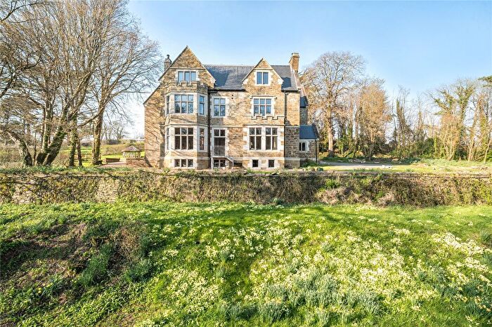 5 Bedroom Country House For Sale In St. Germans, Saltash, Cornwall, PL12