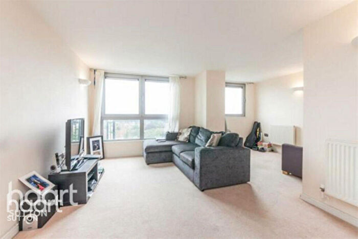 1 Bedroom Apartment For Sale In Throwley Way, Sutton, SM1