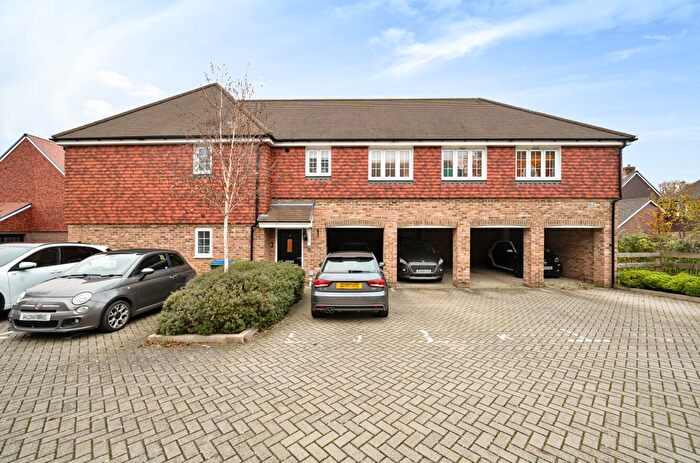 2 Bedroom Property For Sale In Ridgeway, Haywards Heath, RH17