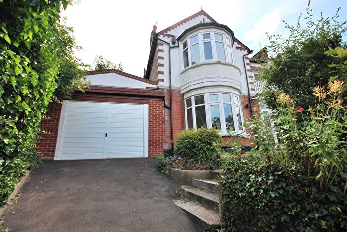 4 Bedroom Semi-Detached House To Rent In Mount Adon Park, London, SE22