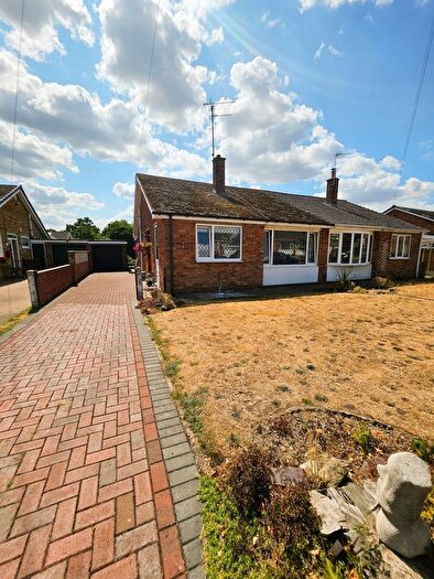 2 Bedroom Bungalow For Sale In Rowan Court, Doncaster, DN2