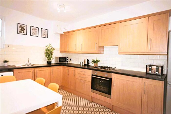 4 Bedroom Terraced House To Rent In King Alfred Street, Derby, DE22