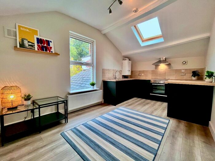 1 Bedroom Flat To Rent In Crookes Road, Sheffield, S10