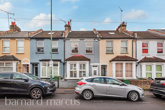 3 Bedroom Terraced House For Sale In Stayton Road, Sutton, SM1