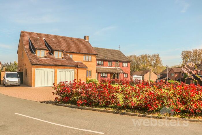 5 Bedroom Detached House For Sale In Woodgate, Cringleford, Norwich, NR4