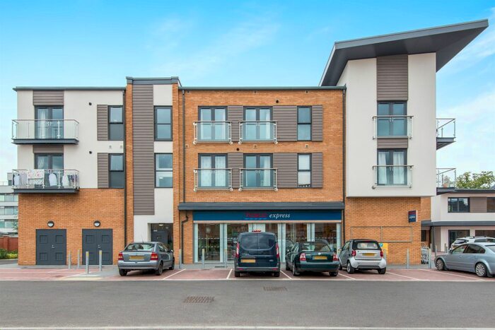 1 Bedroom Flat To Rent In Mercator Close, Southampton, SO16