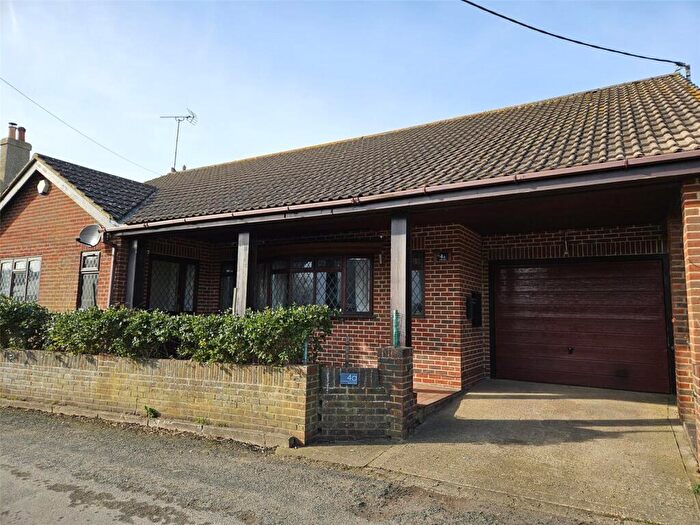 3 Bedroom Bungalow For Sale In Station Road, Martin Mill, Dover, Kent, CT15