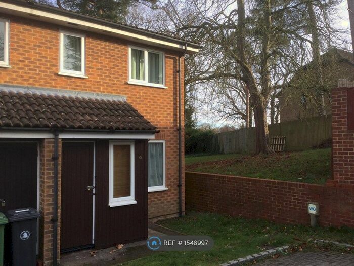 1 Bedroom End Of Terrace House To Rent In The Orchard, Lightwater, GU18