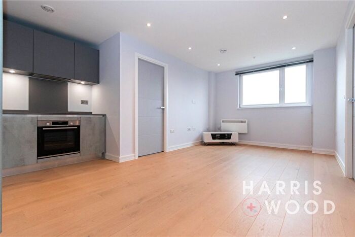 2 Bedroom Flat For Sale In Collingwood Road, Witham, Essex, CM8