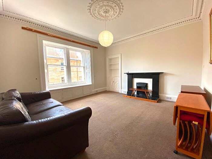 2 Bedroom Flat To Rent In Glen Street, Edinburgh, EH3