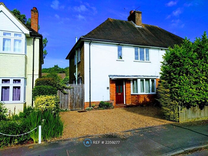 4 Bedroom Semi-Detached House To Rent In Beckingham Road, Guildford, GU2