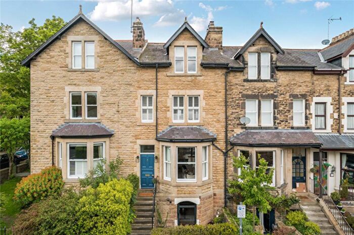 4 Bedroom Terraced House For Sale In Treesdale Road, Harrogate, HG2
