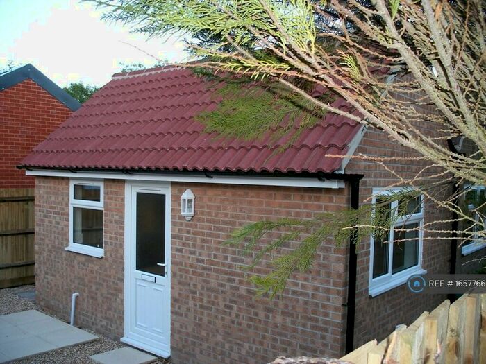 1 Bedroom Bungalow To Rent In Fox Lane Annexe, Winchester, SO22