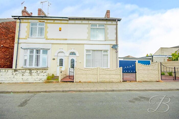 3 Bedroom Semi-Detached House For Sale In Bath Street, Sutton-In-Ashfield, NG17