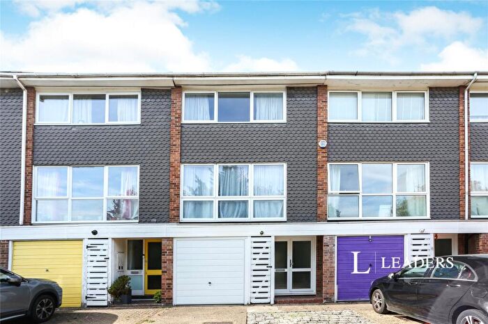4 Bedroom Terraced House To Rent In Westgate Road, BR3