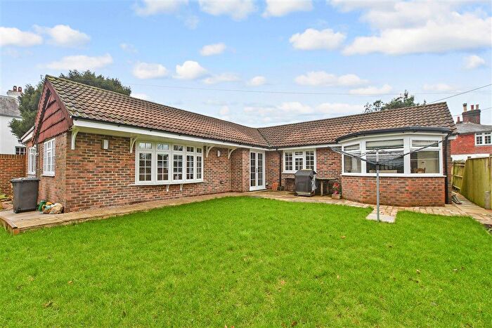 4 Bedroom Detached Bungalow For Sale In Ringles Cross, Uckfield, East Sussex, TN22