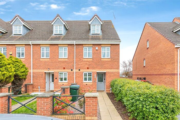 3 Bedroom End Terrace House For Sale In Alverley Road, Radford, Coventry, CV6