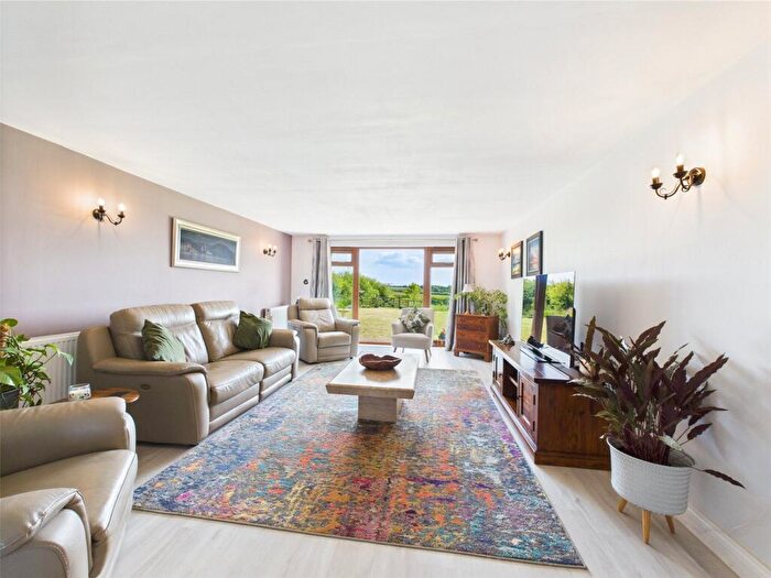 3 Bedroom Bungalow For Sale In Staddon Road, Holsworthy, EX22