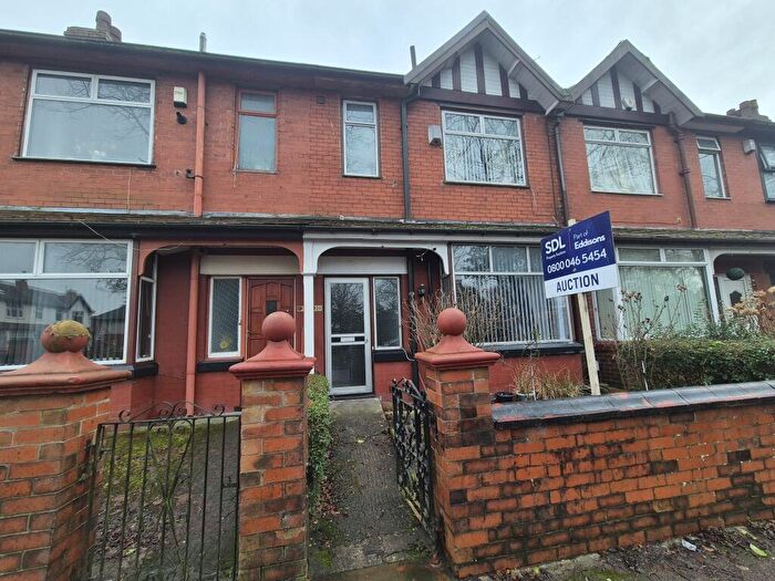 3 Bedroom Terraced House For Sale In Alexander Road, Bolton, BL2